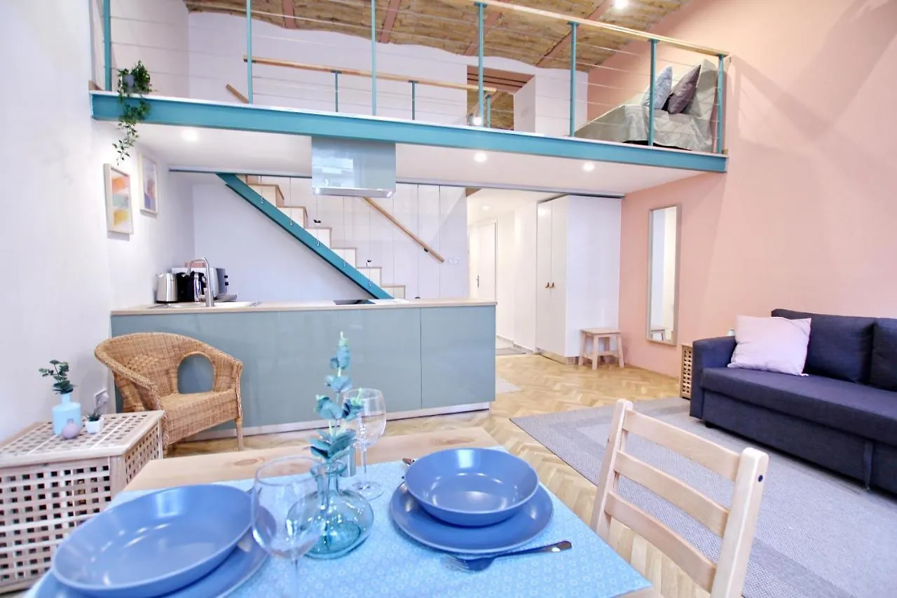 Appartamento Awesome Budapest Downtown Studio W Balcony & Free Private Parking Ungheria